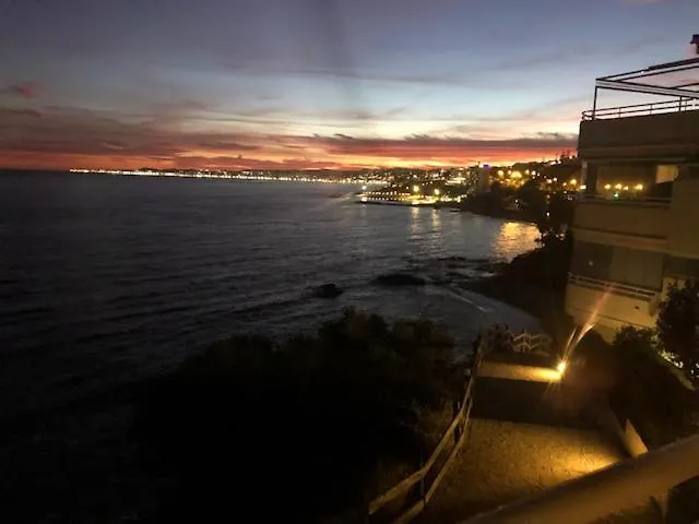 Apartamento a pie de playa con vistas maravillosas Apartamento Benalmádena